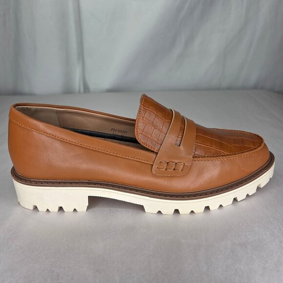 NWT Journee Collection Women's Tru Comfort Foam Kenly Flat - Picture 2 of 7